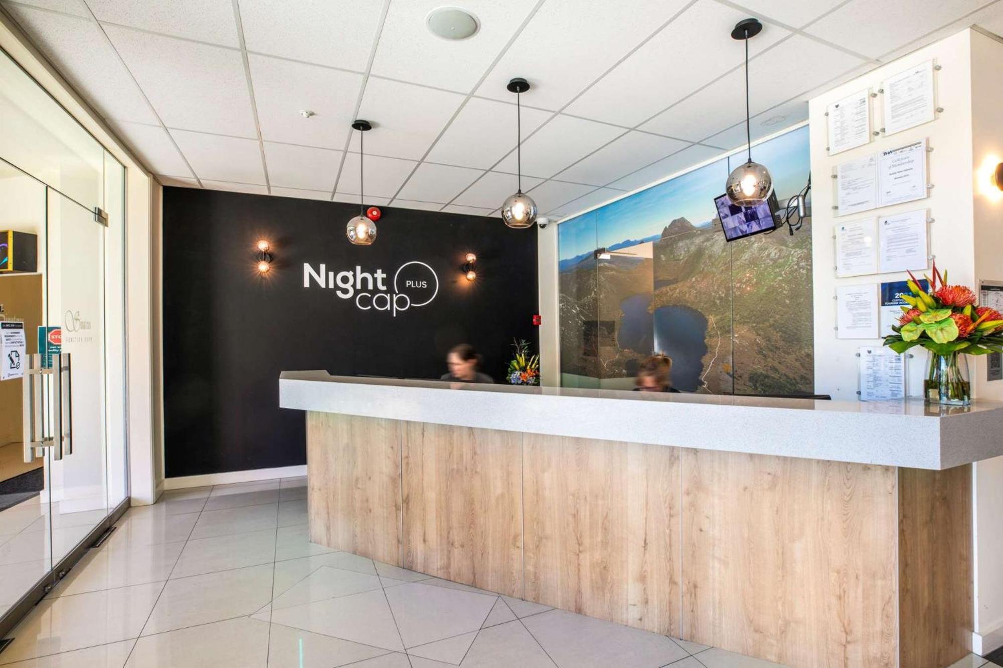 Gateway Hotel By Nightcap Plus Девънпорт Екстериор снимка