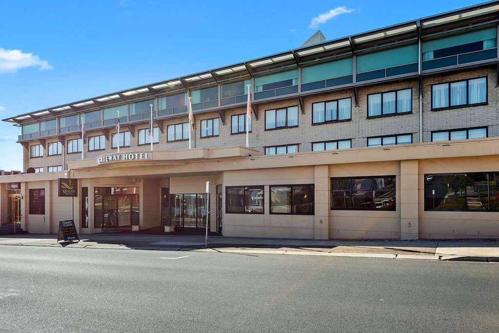 Gateway Hotel By Nightcap Plus Девънпорт Екстериор снимка